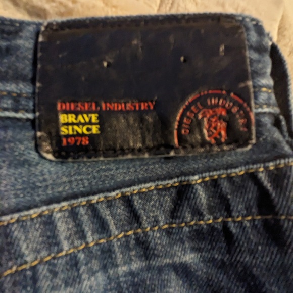 DIESEL S34/32 distressed relax fit jeans - Picture 8 of 12